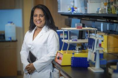 Shruti Sharma in the laboratory.